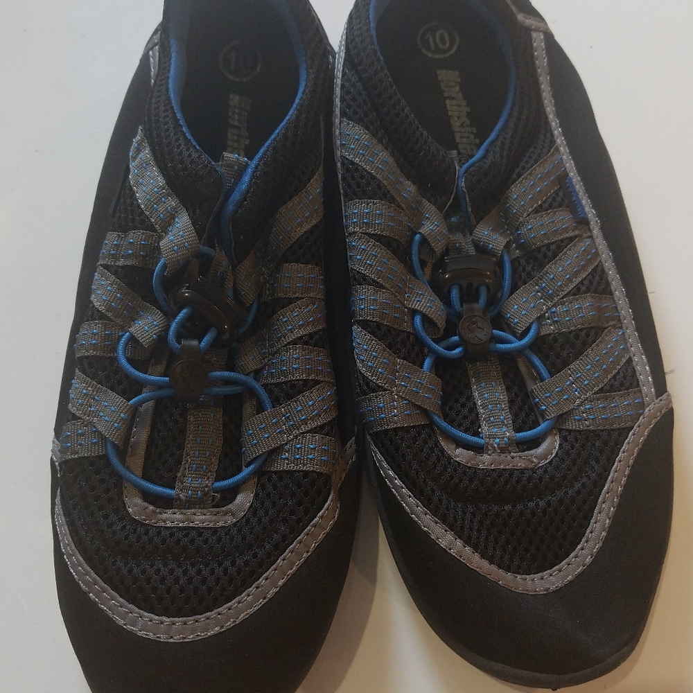 Northslide size 10 shoes